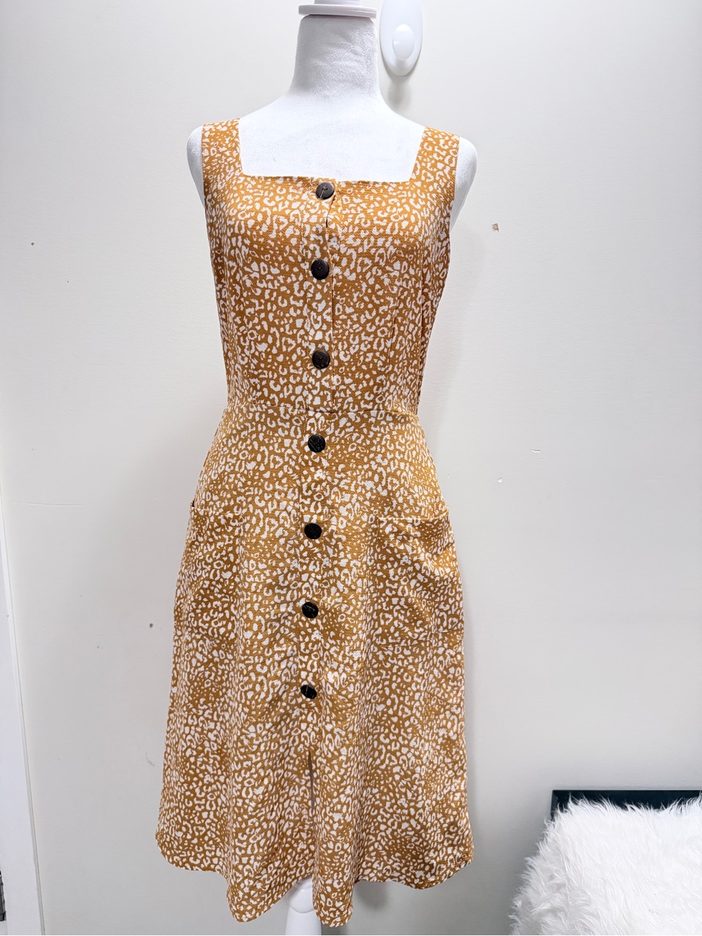 Monteau Mustard Leopard Print Button-Front Midi Dress Size Small